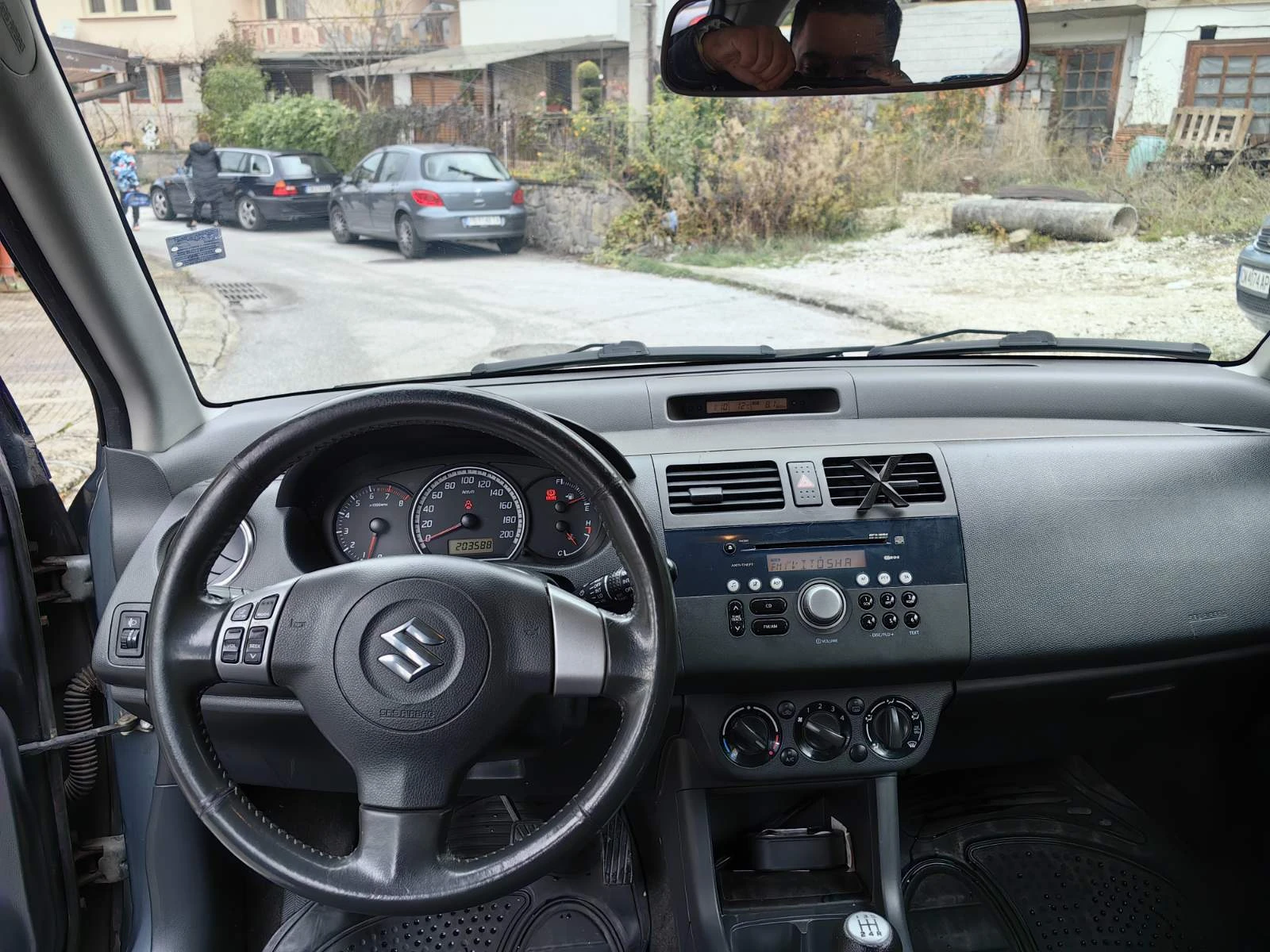 Suzuki Swift  - изображение 9