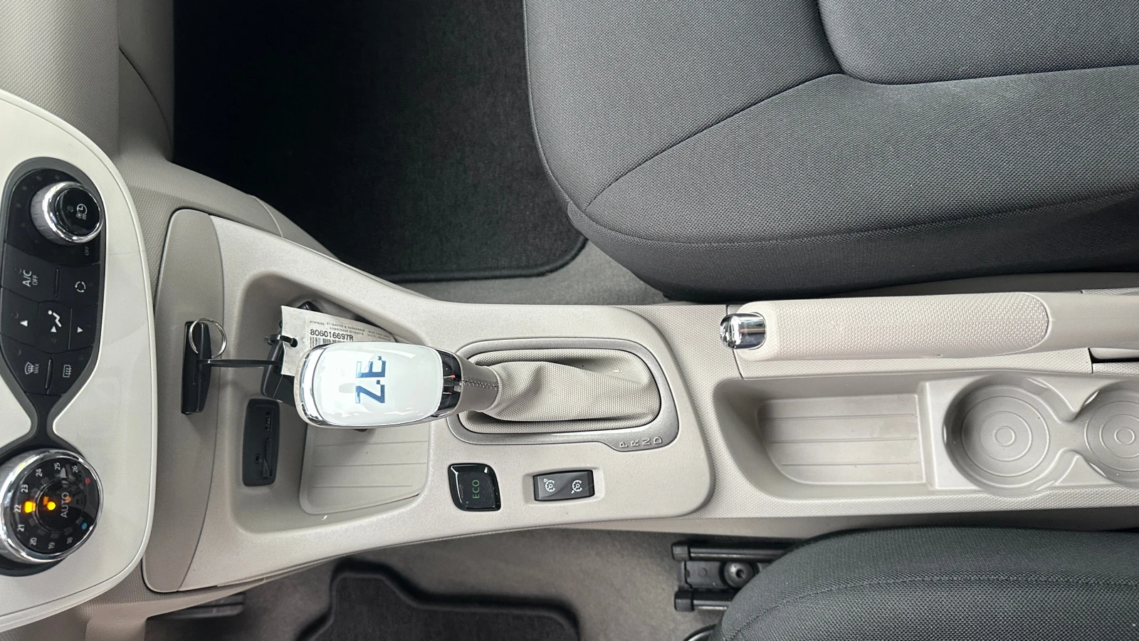 Renault Zoe Life 41 kWh   | Mobile.bg   17