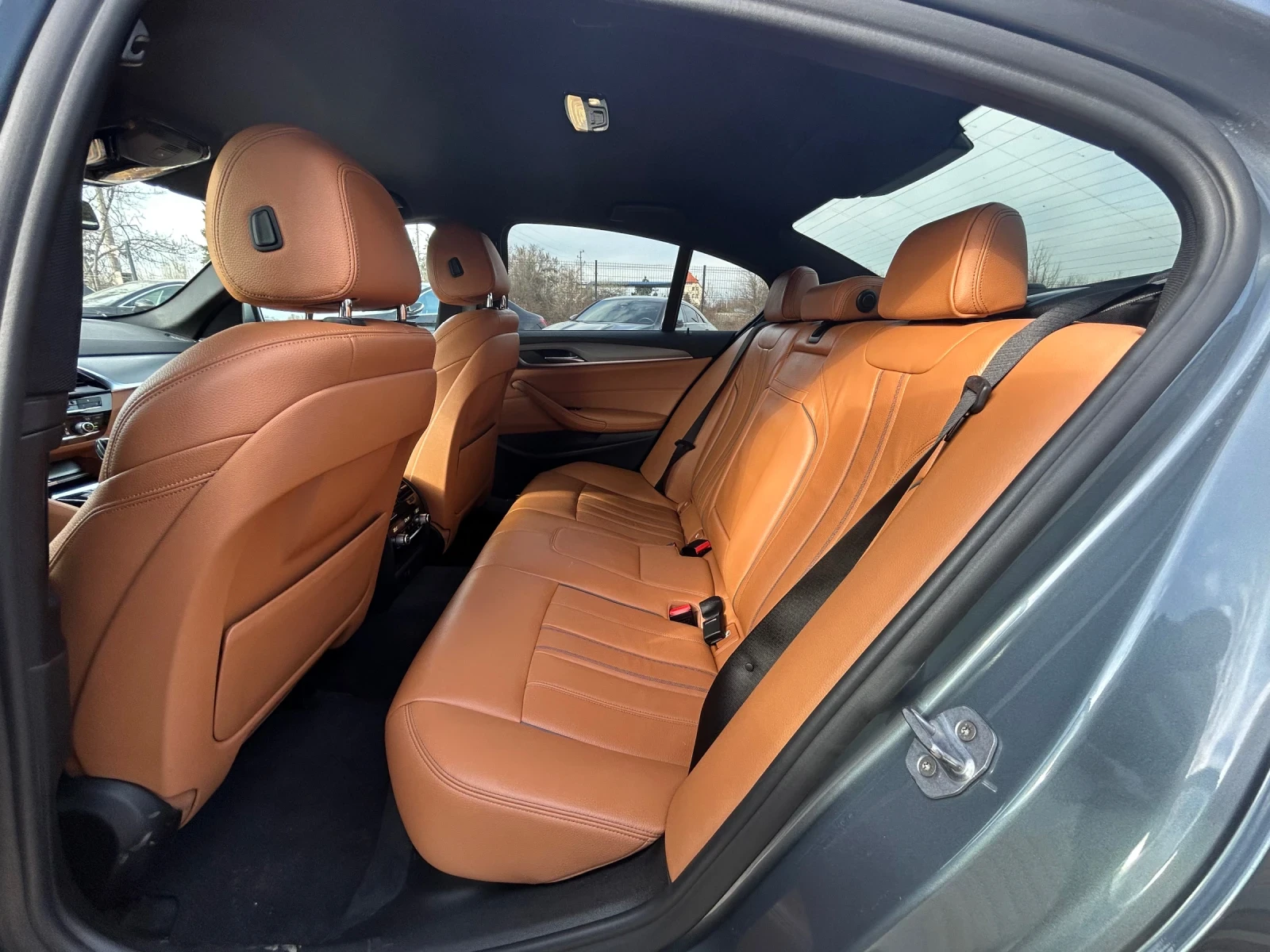 BMW 540 i* M-ПАКЕТ* , снимка 13 - Автомобили и джипове - 54046541