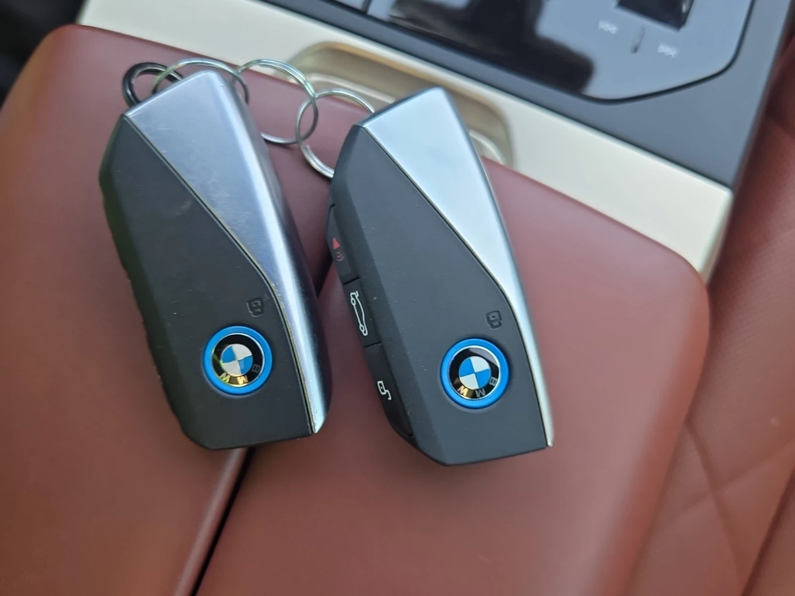 BMW iX XDRIVE50 | HARMAN/KARDON| 360 КАМЕРА | ПАНОРАМА | , снимка 7 - Автомобили и джипове - 54155751