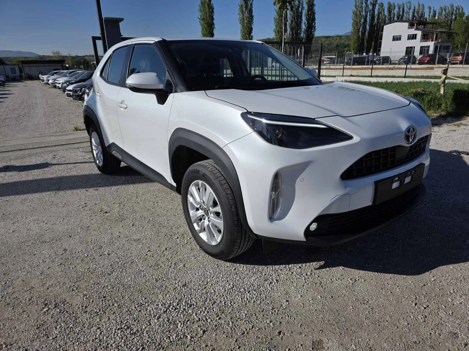 Toyota Yaris Cross 1.5 Hybrid e-CVT ���������| ������| ������ | Mobile.bg � ����������� 3