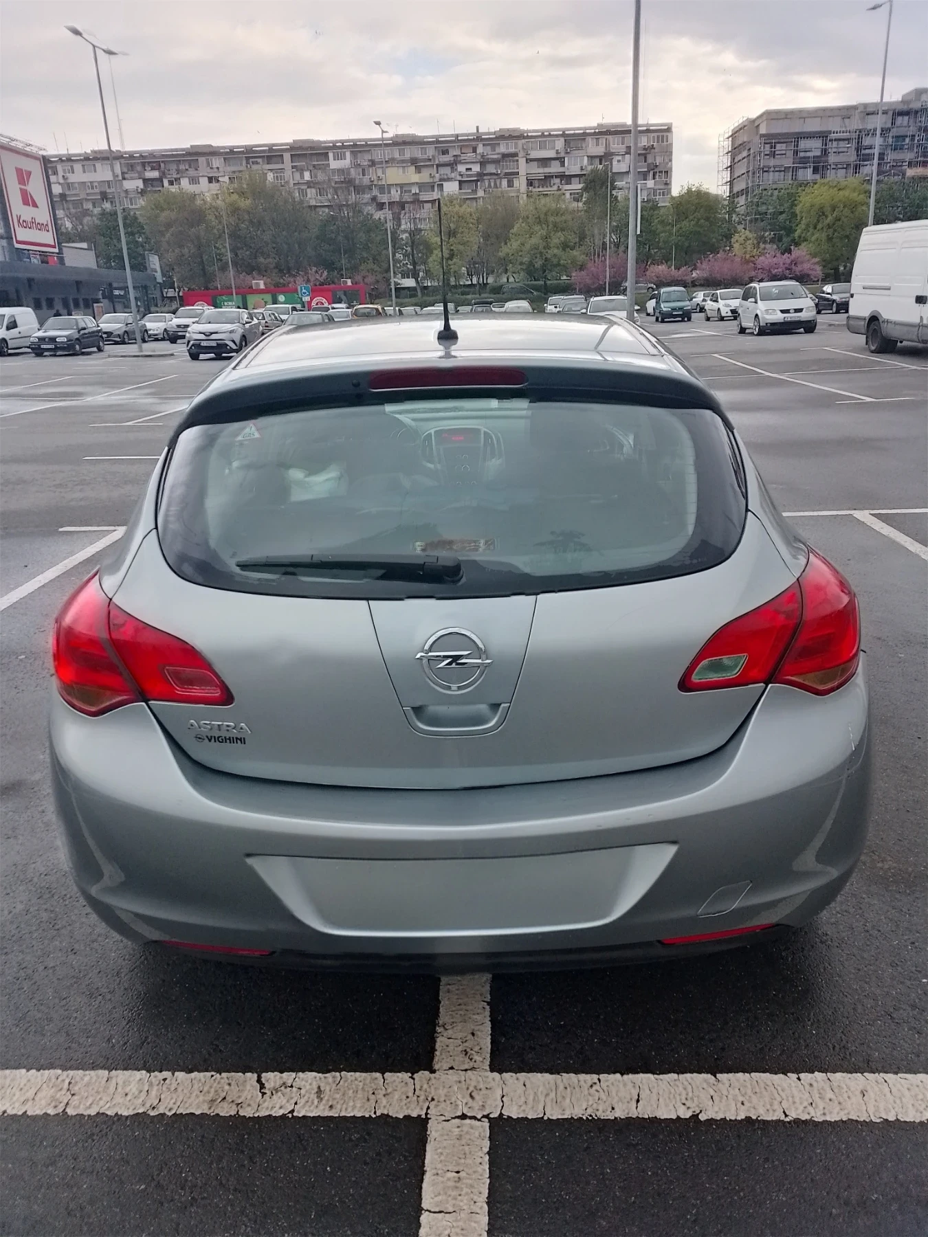 Opel Astra 1.4i, снимка 5 - Автомобили и джипове - 54374631