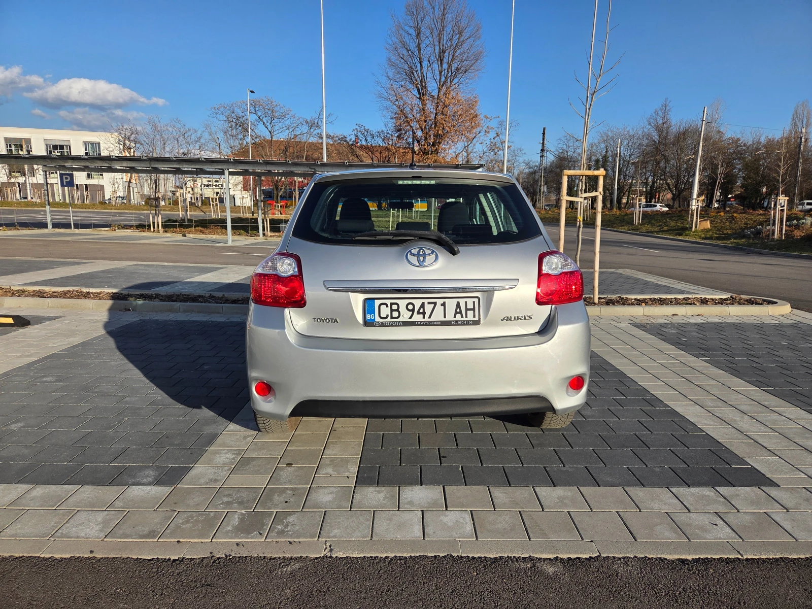Toyota Auris, снимка 8 - Автомобили и джипове - 54512090