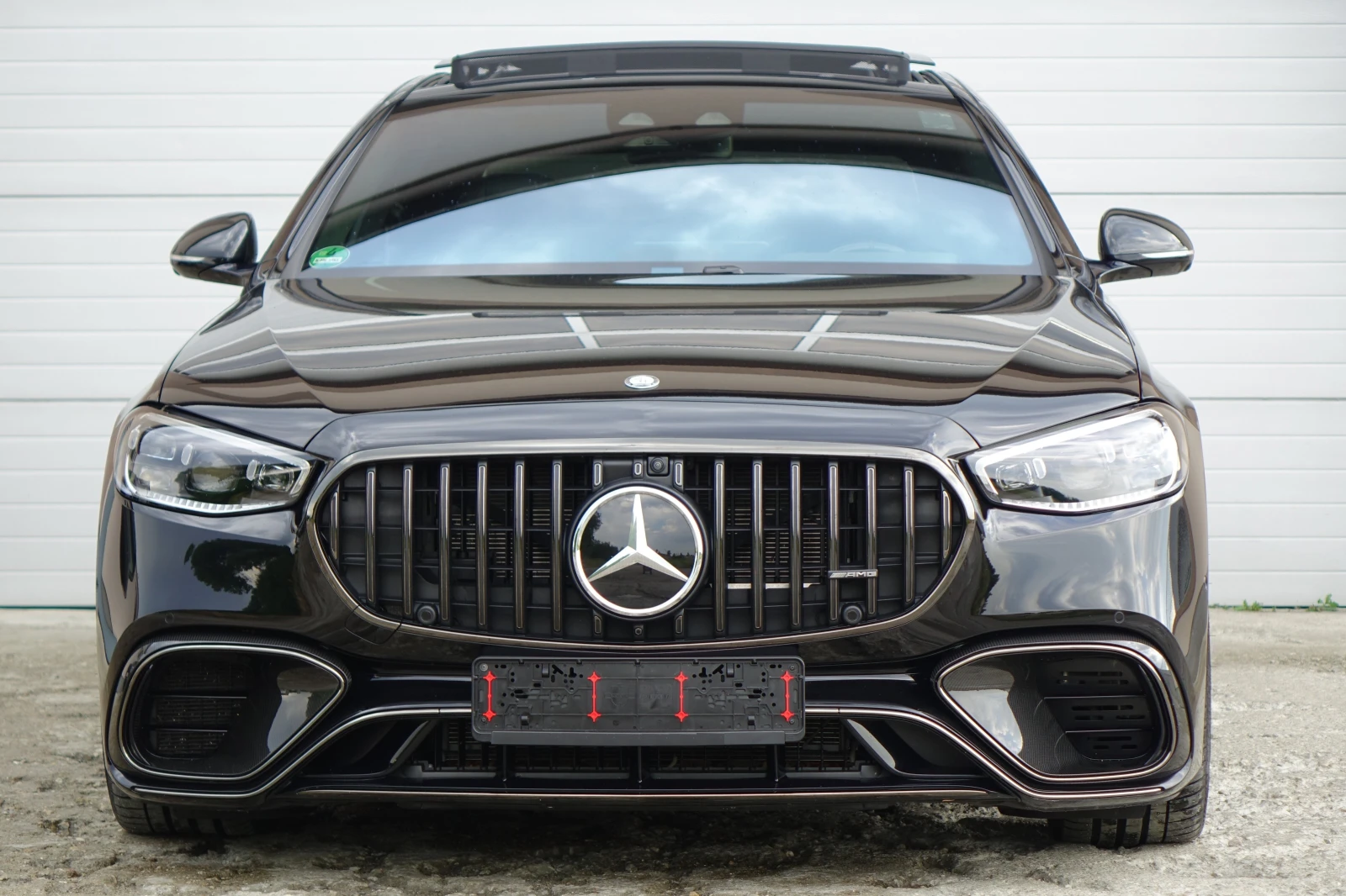 Mercedes-Benz S 63 AMG CARBON* CERAMIC BRAKE* BURM* PANO* 360* , снимка 2 - Автомобили и джипове - 54816940