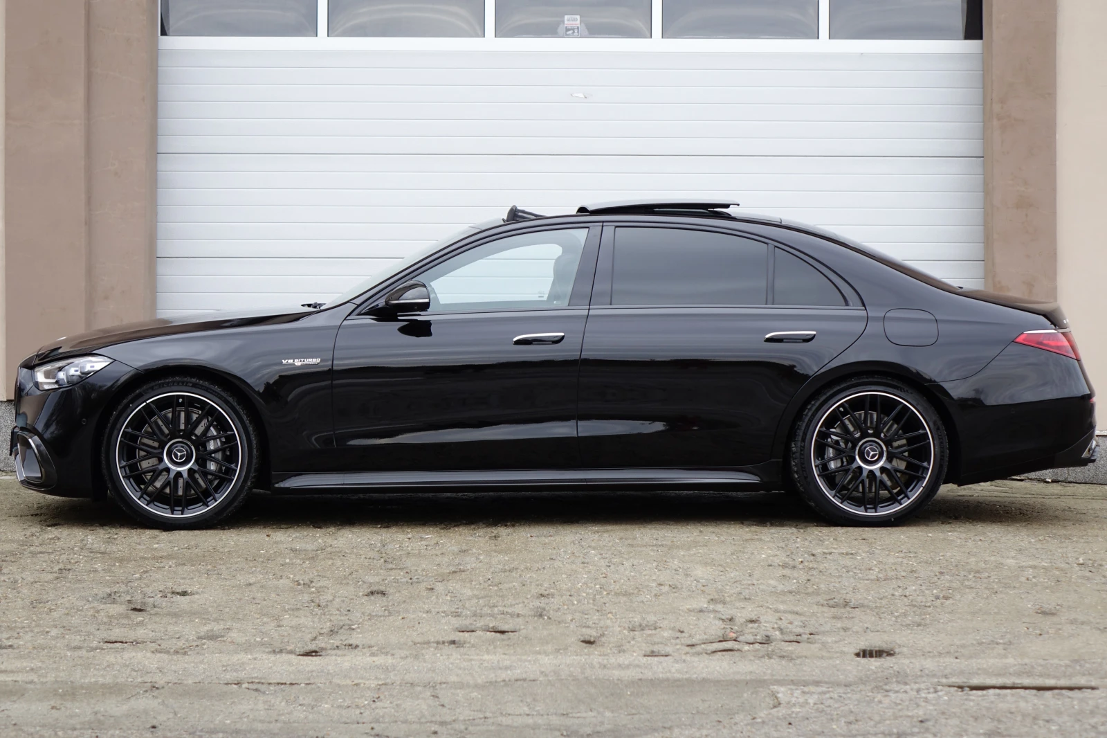 Mercedes-Benz S 63 AMG * CARBON* BURM* PANO* 360* 3TV* , снимка 3 - Автомобили и джипове - 54816940