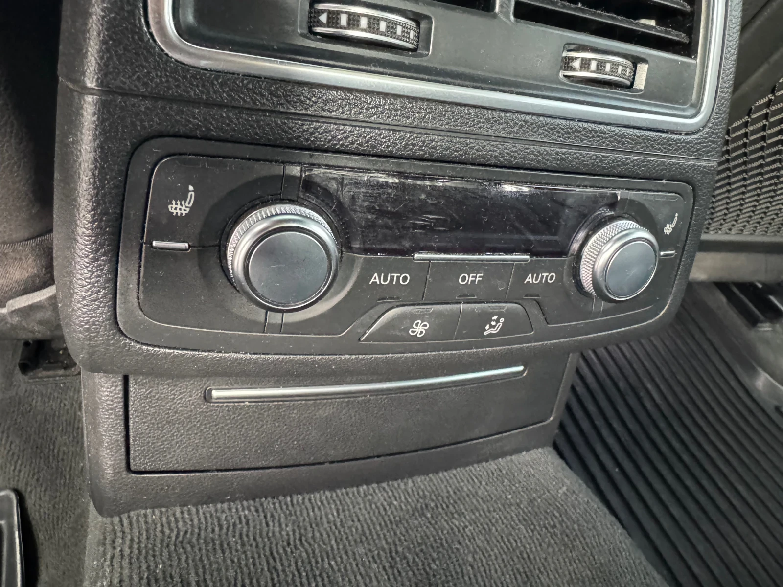 Audi A6 Premium Plus, снимка 8 - Автомобили и джипове - 54824231