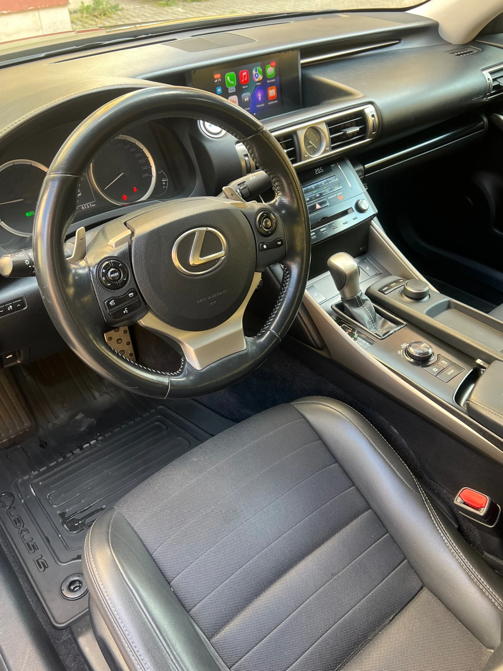Lexus IS 300 Lexus IS300h 2.5 Hybrid Пълна Сервизна История, снимка 7 - Автомобили и джипове - 54972457