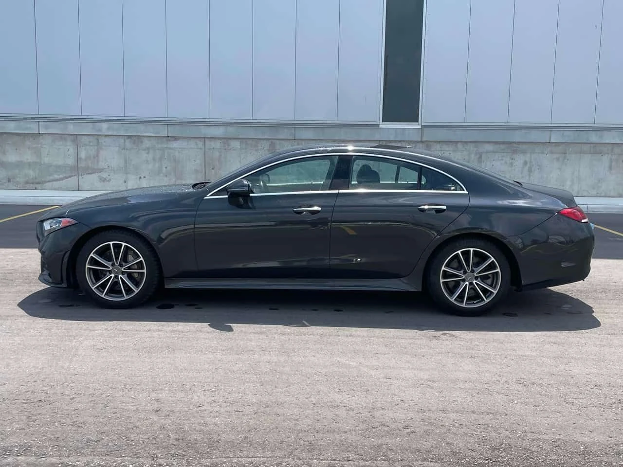 Mercedes-Benz CLS 450 | BURMESTER | HUD | DISTRONIC | 360 | , снимка 2 - Автомобили и джипове - 55165749