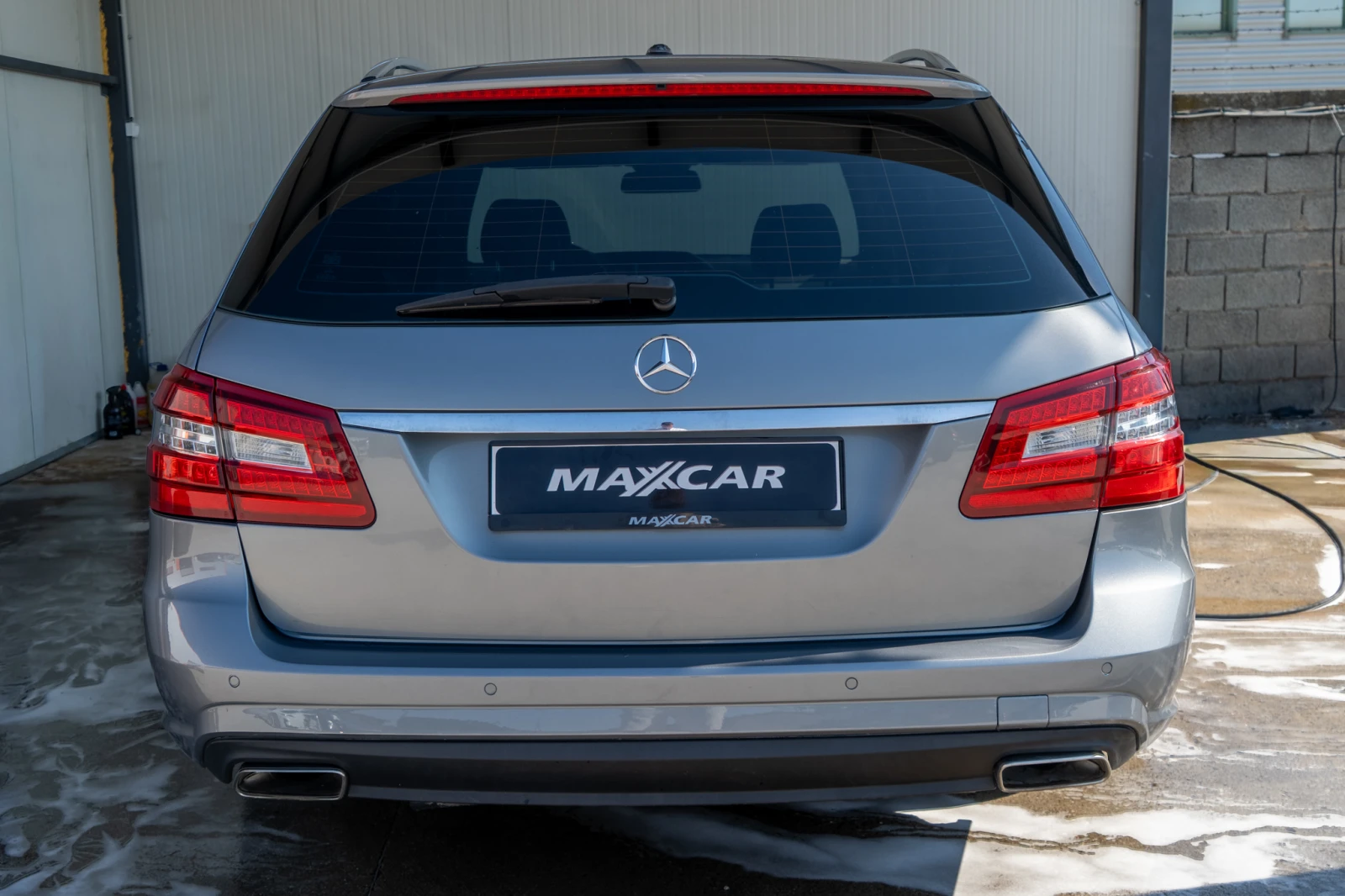 Mercedes-Benz E 350 D = 4MATIC = V6 = COMBI = TOP = ЛИЗИНГ, снимка 4 - Автомобили и джипове - 55633197