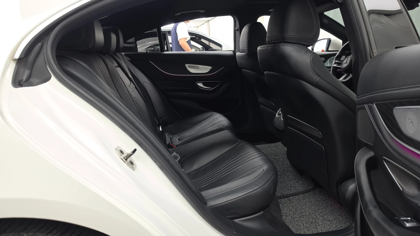 Mercedes-Benz CLS CLS 300 d 4MATIC| HUD| 360  камера| Адаптив. круиз, снимка 10 - Автомобили и джипове - 55853005