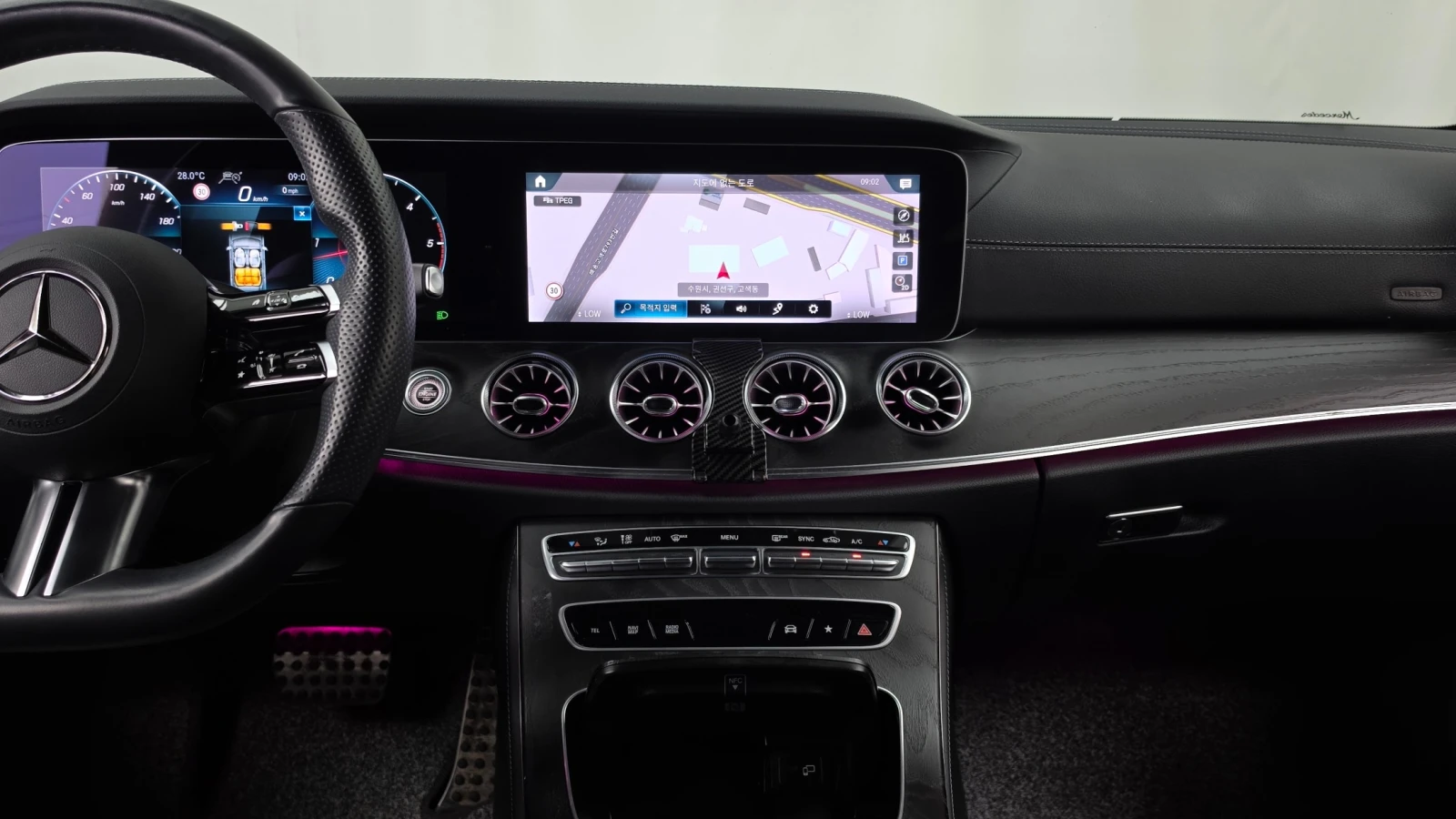 Mercedes-Benz CLS CLS 300 d 4MATIC| HUD| 360  камера| Адаптив. круиз, снимка 12 - Автомобили и джипове - 55853005