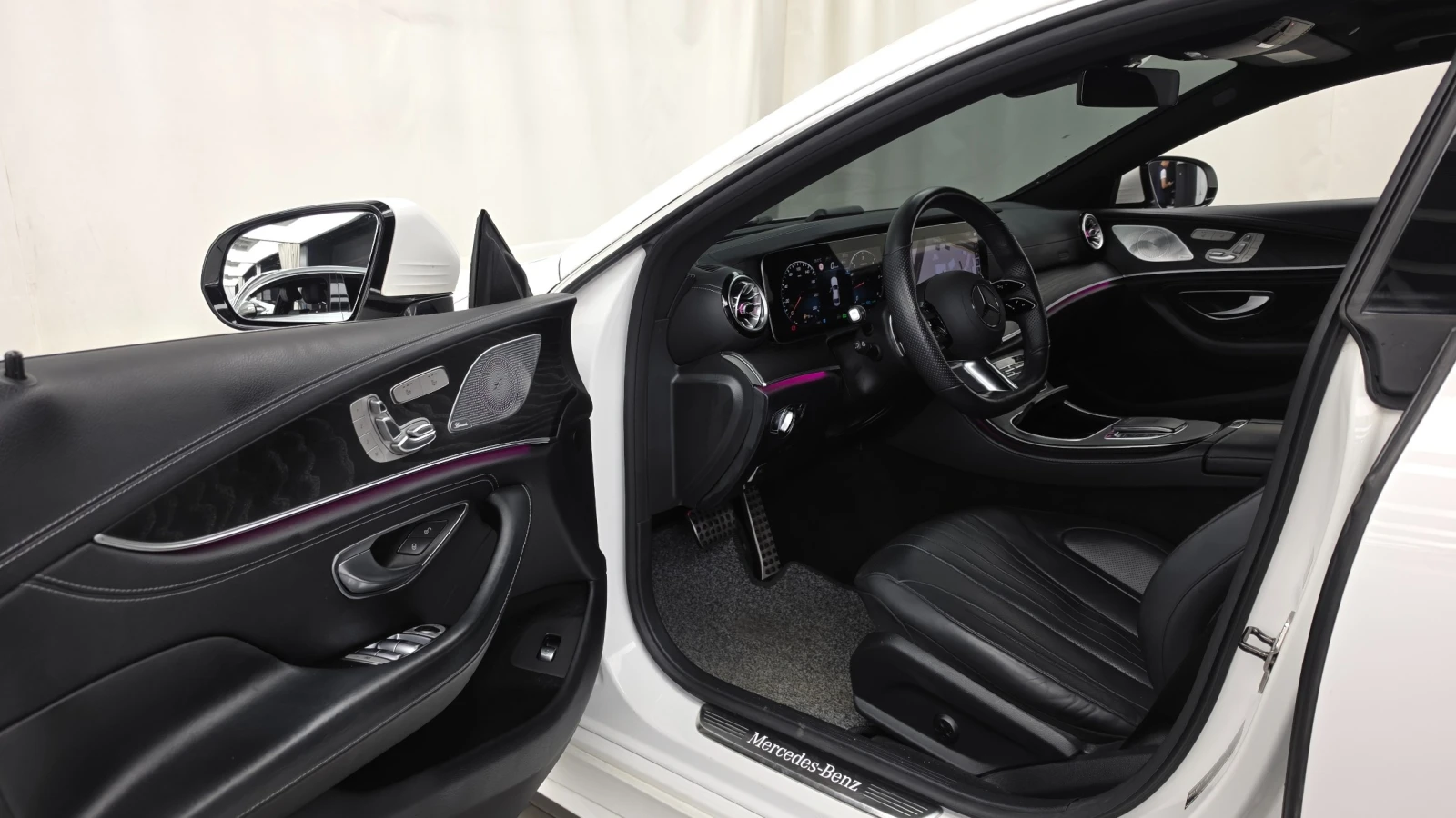 Mercedes-Benz CLS CLS 300 d 4MATIC| HUD| 360  камера| Адаптив. круиз, снимка 8 - Автомобили и джипове - 55853005