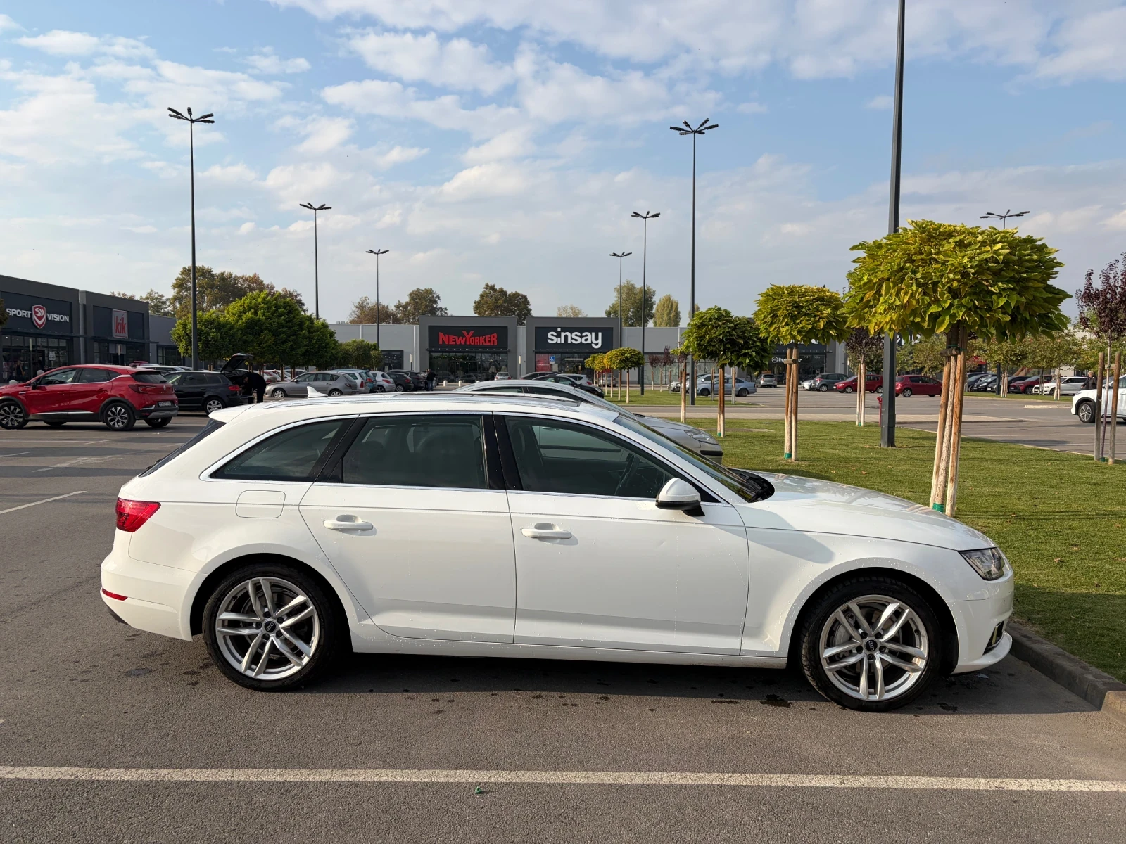 Audi A4, снимка 6 - Автомобили и джипове - 56613902