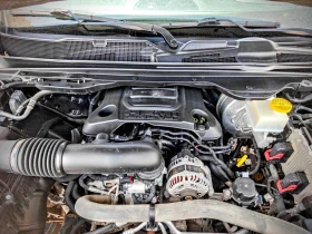 Dodge RAM 1500 Sport 5.7 HEMI 4x4, снимка 16