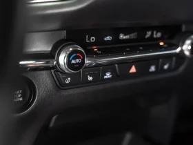 Mazda CX-30 GS AWD | Accident Free| Distronic , снимка 14