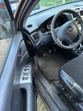 Kia Sportage 2.0 CRDI, снимка 10