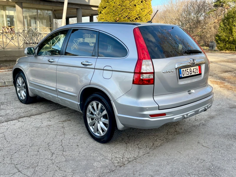 Honda Cr-v 2.2i-DTEC* 4X4* Автоматик* Панорама* Xenon* Faceli, снимка 2 - Автомобили и джипове - 48953776