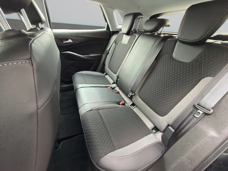 Opel Grandland X 1.2 Pure Tech 130 BVA8 Гаранция 2 години, снимка 12 - Автомобили и джипове - 52318471
