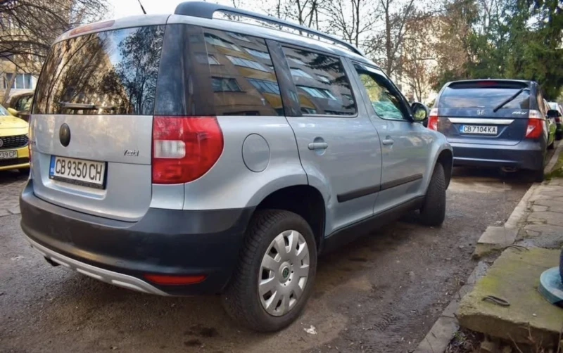 Skoda Yeti 1.8 TFSI 4x4, снимка 3 - Автомобили и джипове - 52455686