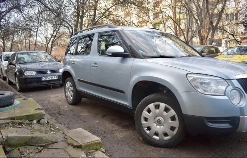 Skoda Yeti 1.8 TFSI 4x4, снимка 4 - Автомобили и джипове - 52455686
