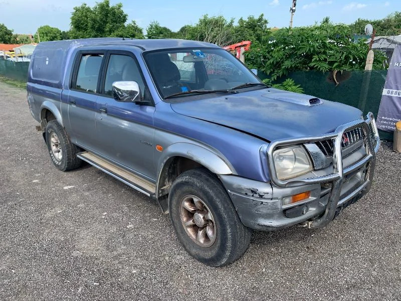 Mitsubishi L200 2.5TD,MAGNUM,РОЛБАРИ,ХАРДТОП, снимка 3 - Автомобили и джипове - 33313273