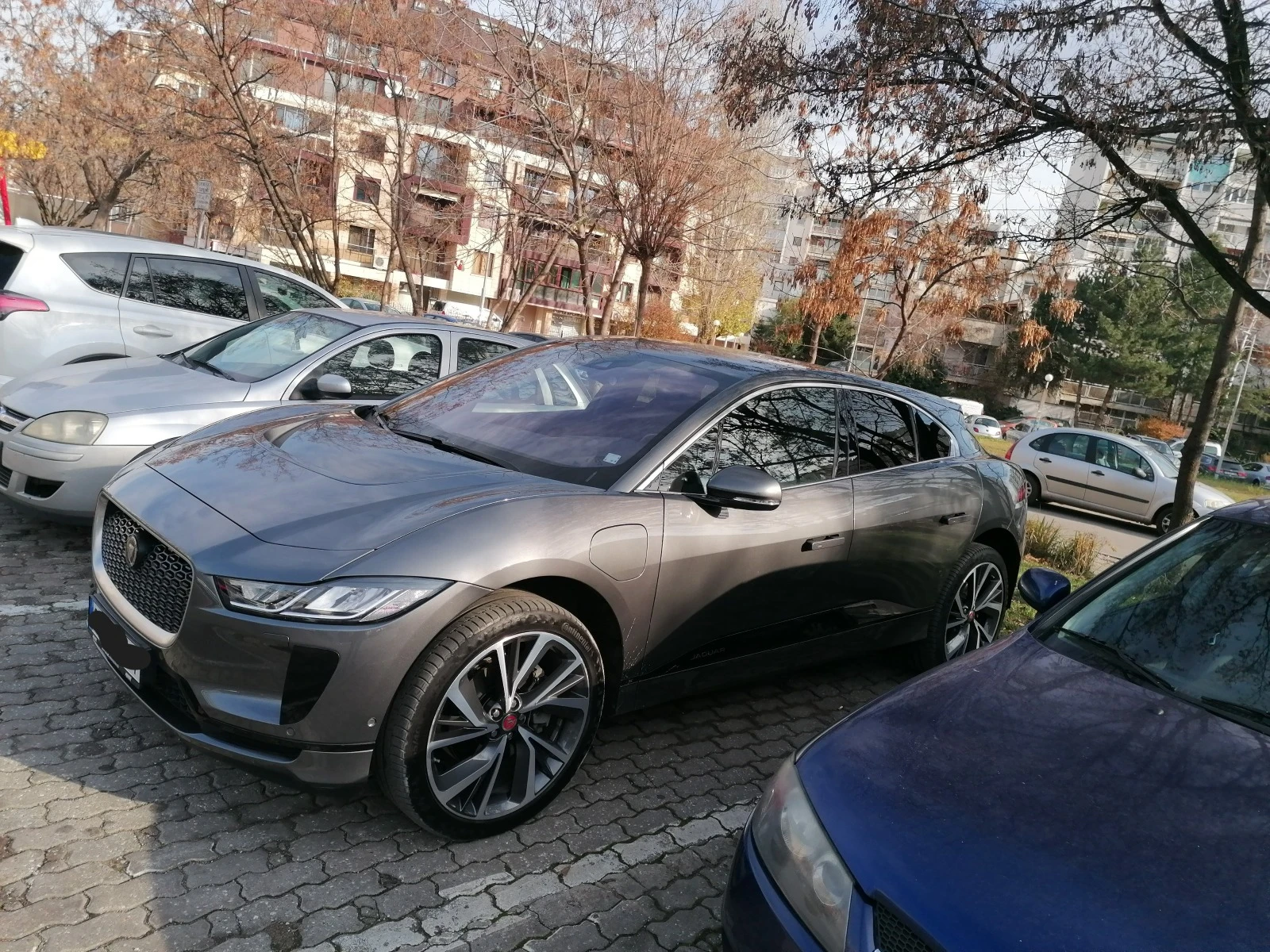 Jaguar I-Pace HSE - изображение 2