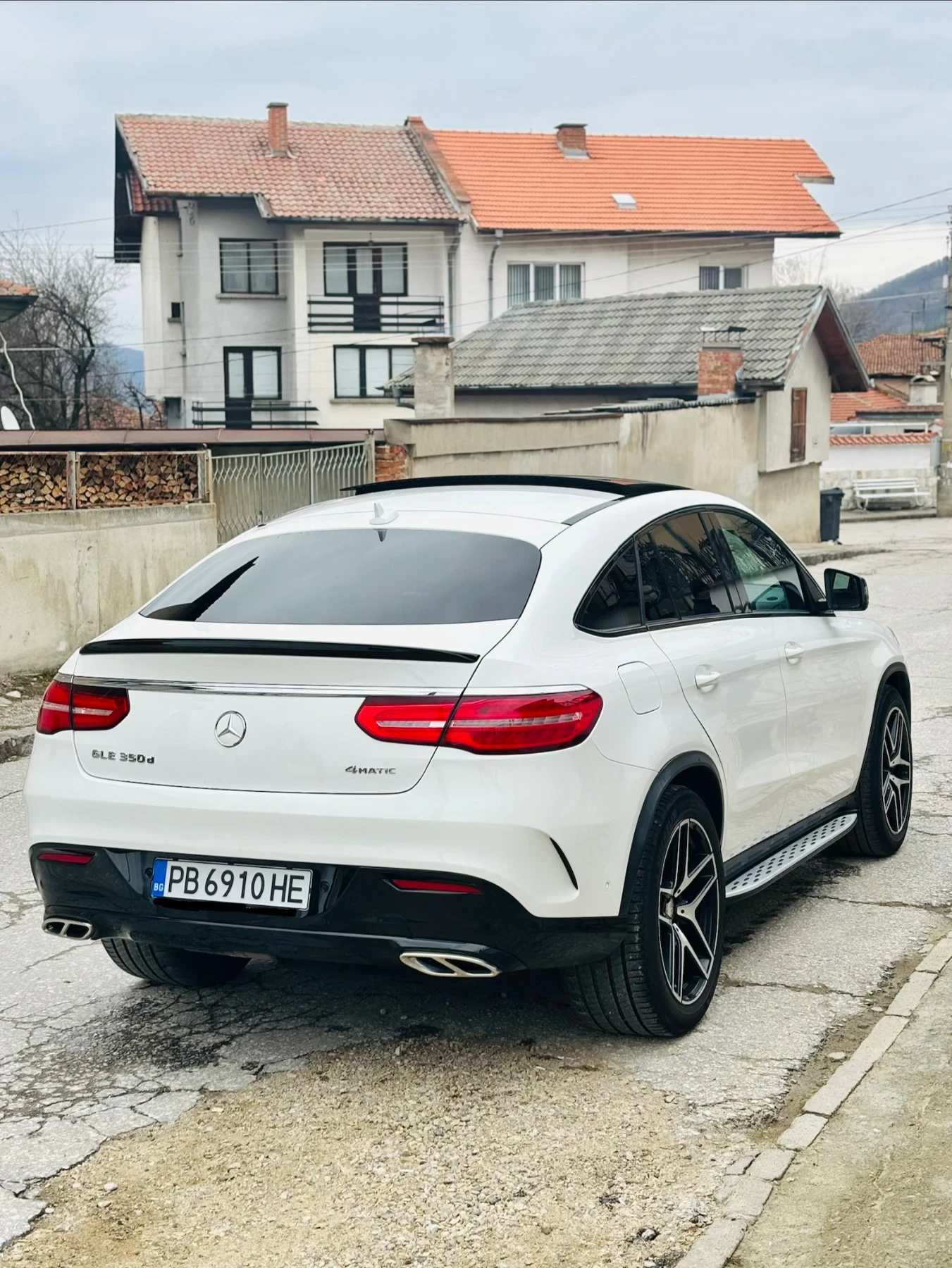Mercedes-Benz GLE 350 MERCEDES-BENZ GLE350d COUPE!!!, снимка 4 - Автомобили и джипове - 53939058