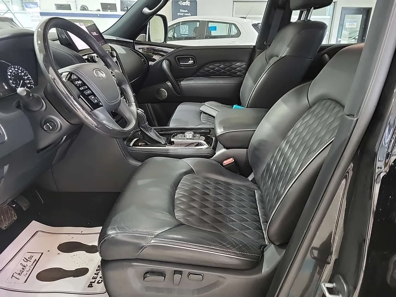 Infiniti QX80 LUXE 5.6L| BOSE| PANORAMA| ���������| 2 K����| TV | Mobile.bg � ����������� 8