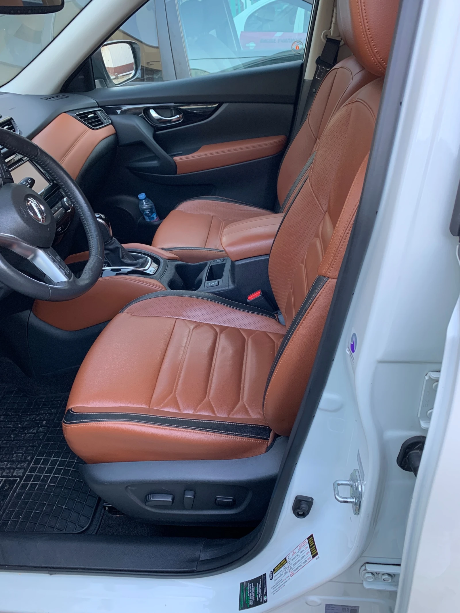 Nissan Rogue Nissan Rogue SL Platinum AWD, снимка 6 - Автомобили и джипове - 54345901