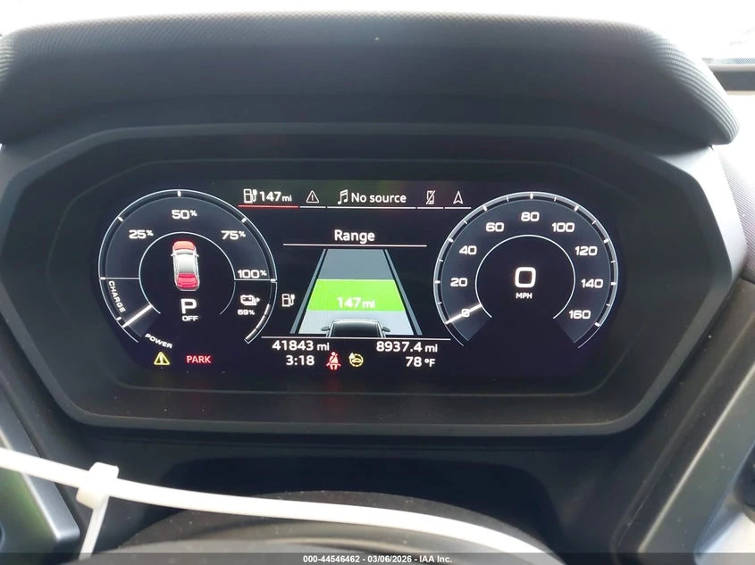 Audi Q4 E-Tron Premium Plus 40 Rwd, снимка 7 - Автомобили и джипове - 54377586