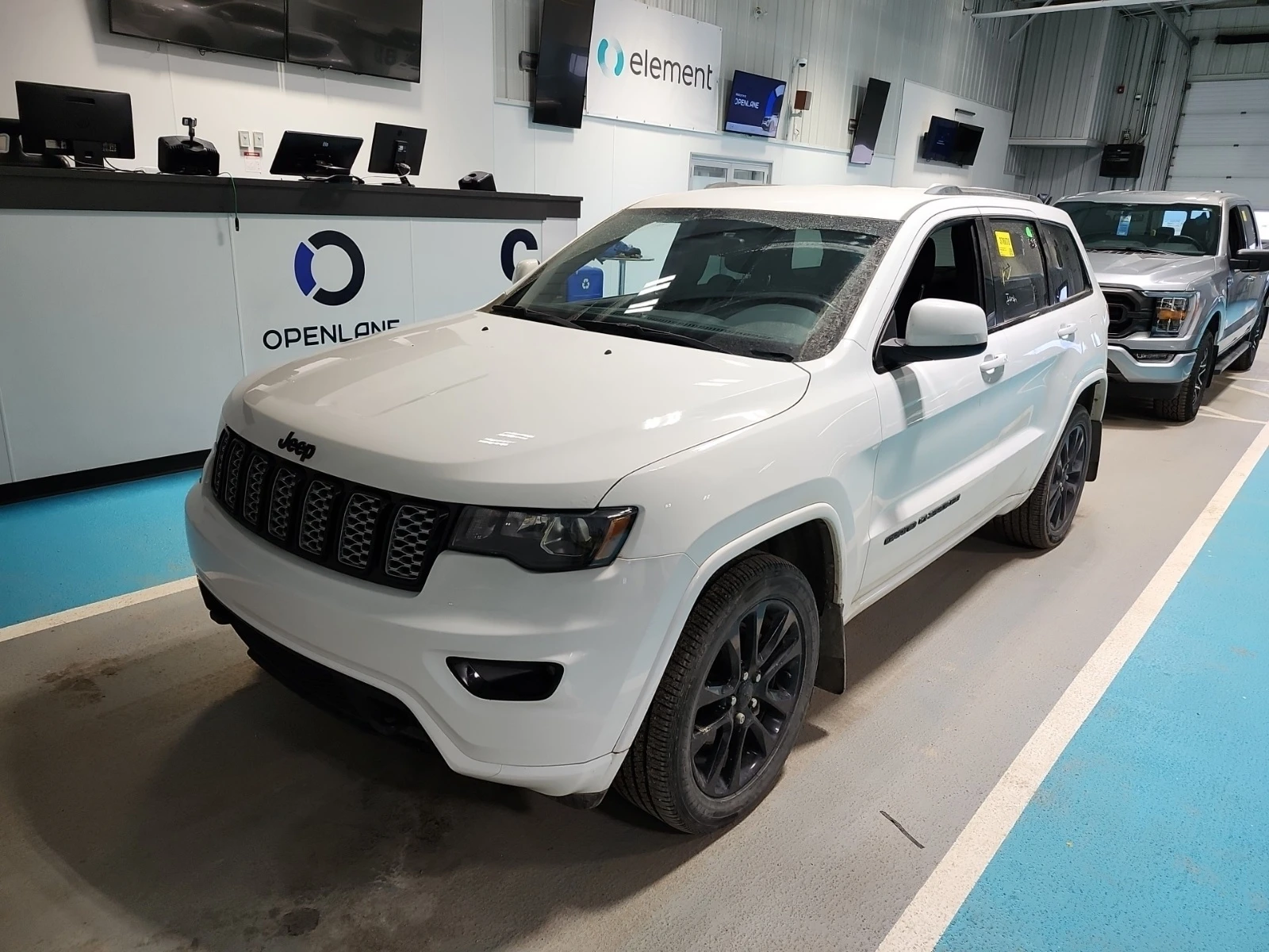 Jeep Grand cherokee ALTITUDE V6 * * CARFAX * * АВТО КРЕДИТ * * 