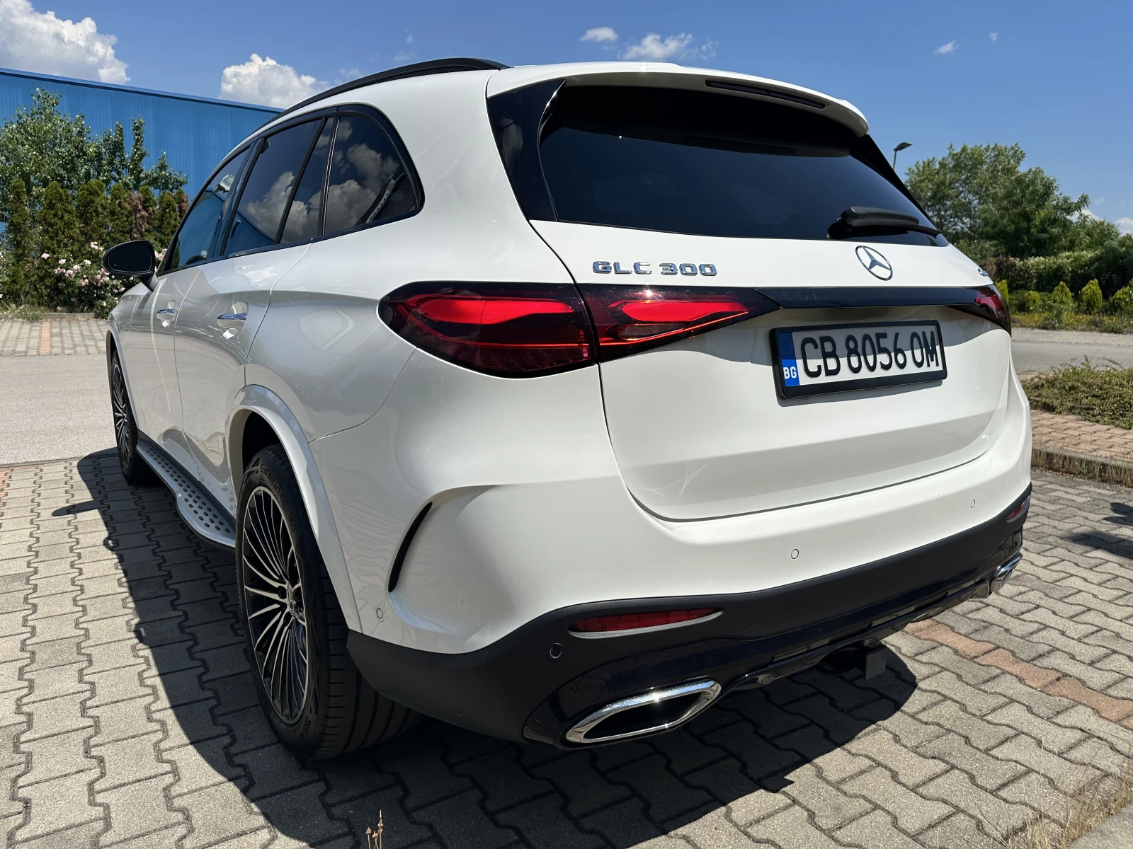Mercedes-Benz GLC 300 4MATIC AMG Burmester Panorama Digital Light, снимка 5 - Автомобили и джипове - 54633959