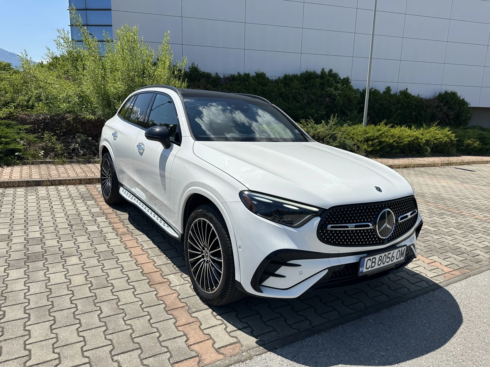 Mercedes-Benz GLC 300 4MATIC AMG Burmester Panorama Digital Light, снимка 6 - Автомобили и джипове - 54633959