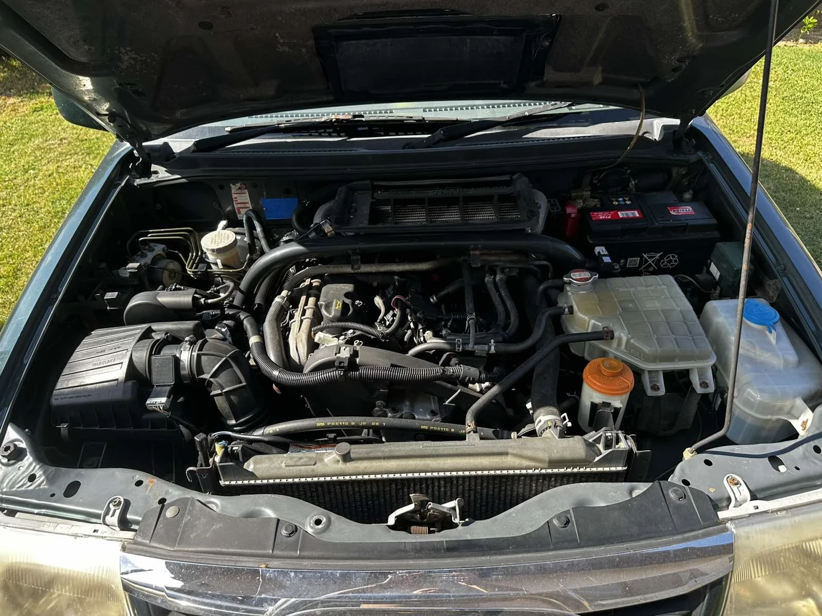 Suzuki Grand vitara 2.0 hdi, снимка 8 - Автомобили и джипове - 55103565