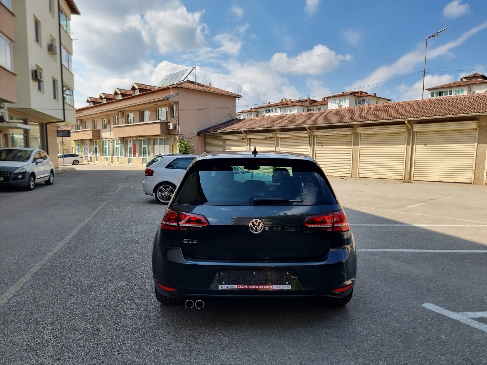 VW Golf 2.0* GTD* Full, снимка 8 - Автомобили и джипове - 55782104