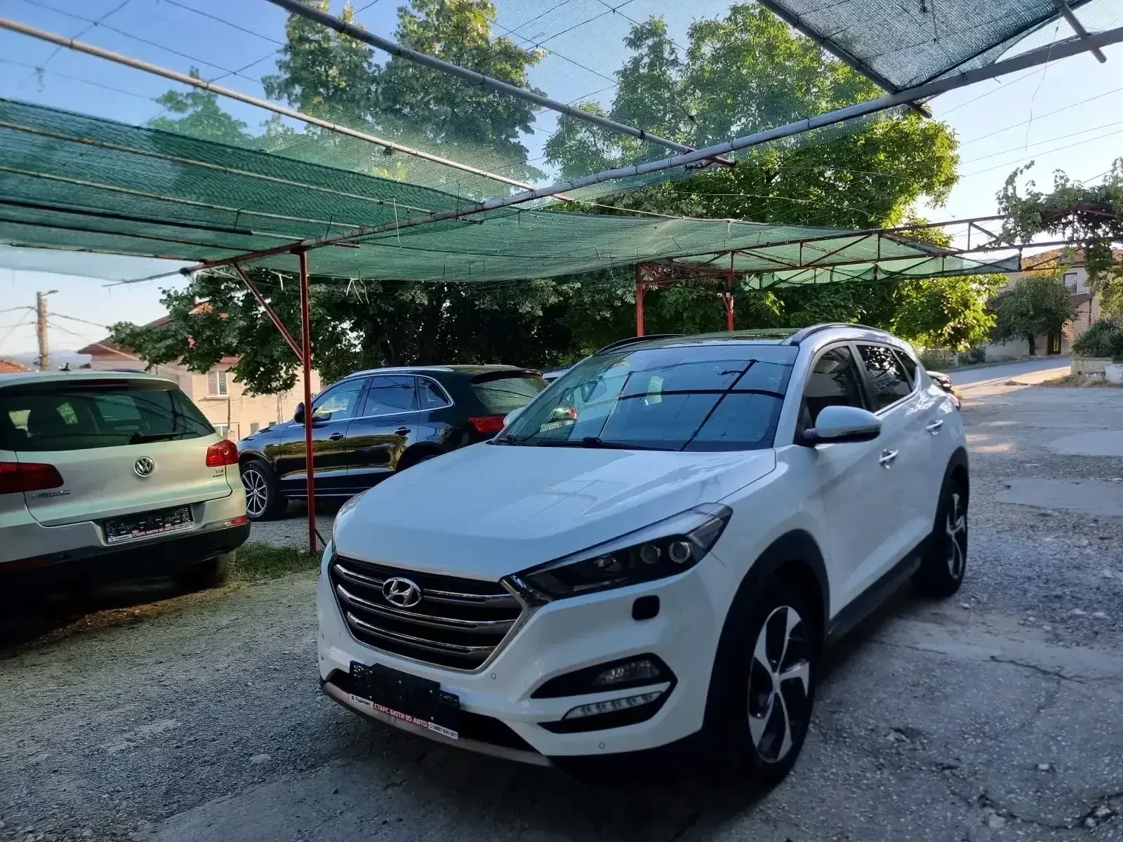 Hyundai Tucson 1.7CRDI* AVTOMAT * KAMERA* NAVI* 