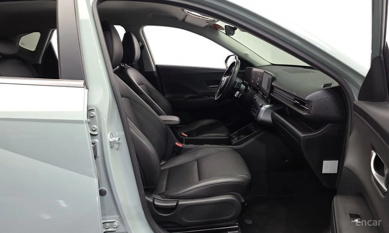 Hyundai Kona 1.6T Premium 4x4* DISTRONIC* ПОДГРЕВ* ОБДУХВАНЕ* , снимка 7 - Автомобили и джипове - 55466755