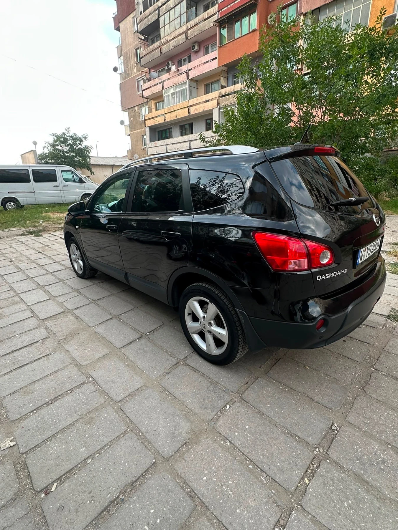 Nissan Qashqai, снимка 4 - Автомобили и джипове - 55604111