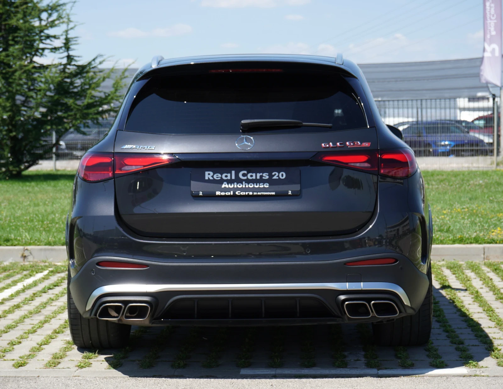 Mercedes-Benz GLC 63 AMG S* E-PERFORMANCE* CERAMIC* DISTR* BURM* MEMORY* KE, снимка 5 - Автомобили и джипове - 55625534