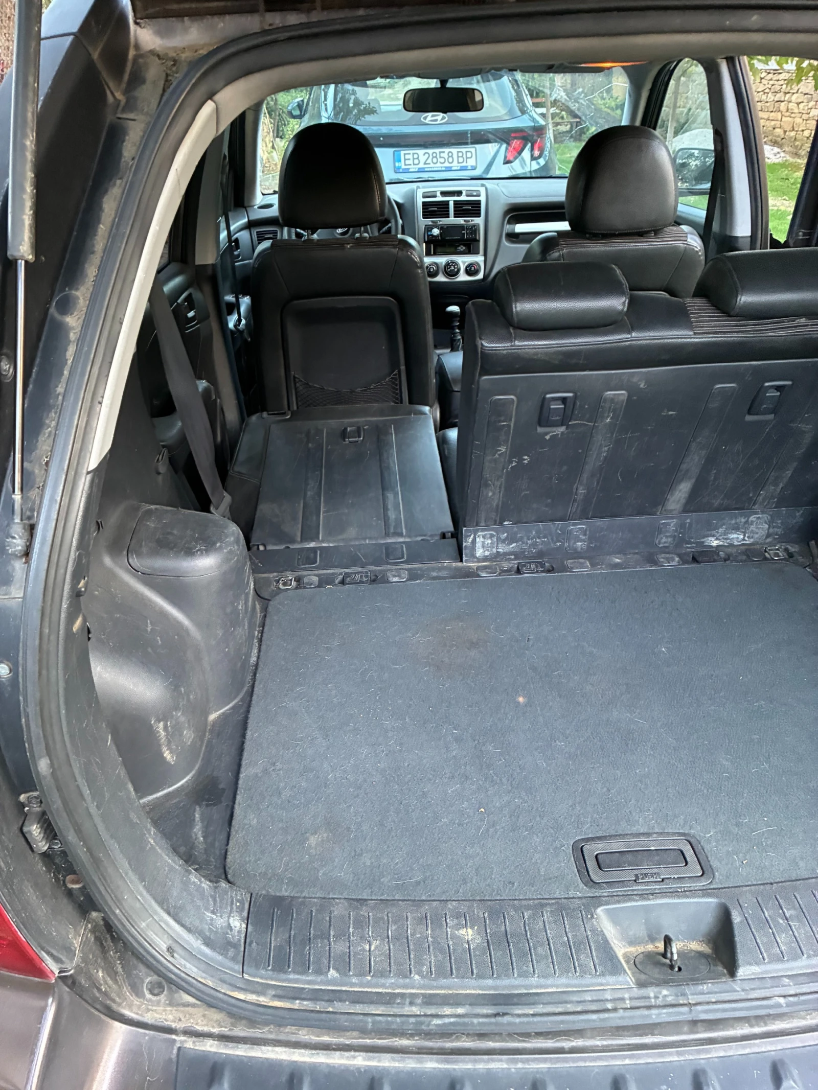 Kia Sportage 2.0 CRDI, снимка 13 - Автомобили и джипове - 56363182