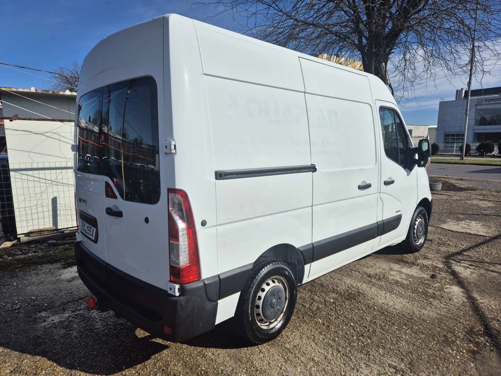 Opel Movano 2.3 CDTI Turbo - изображение 4