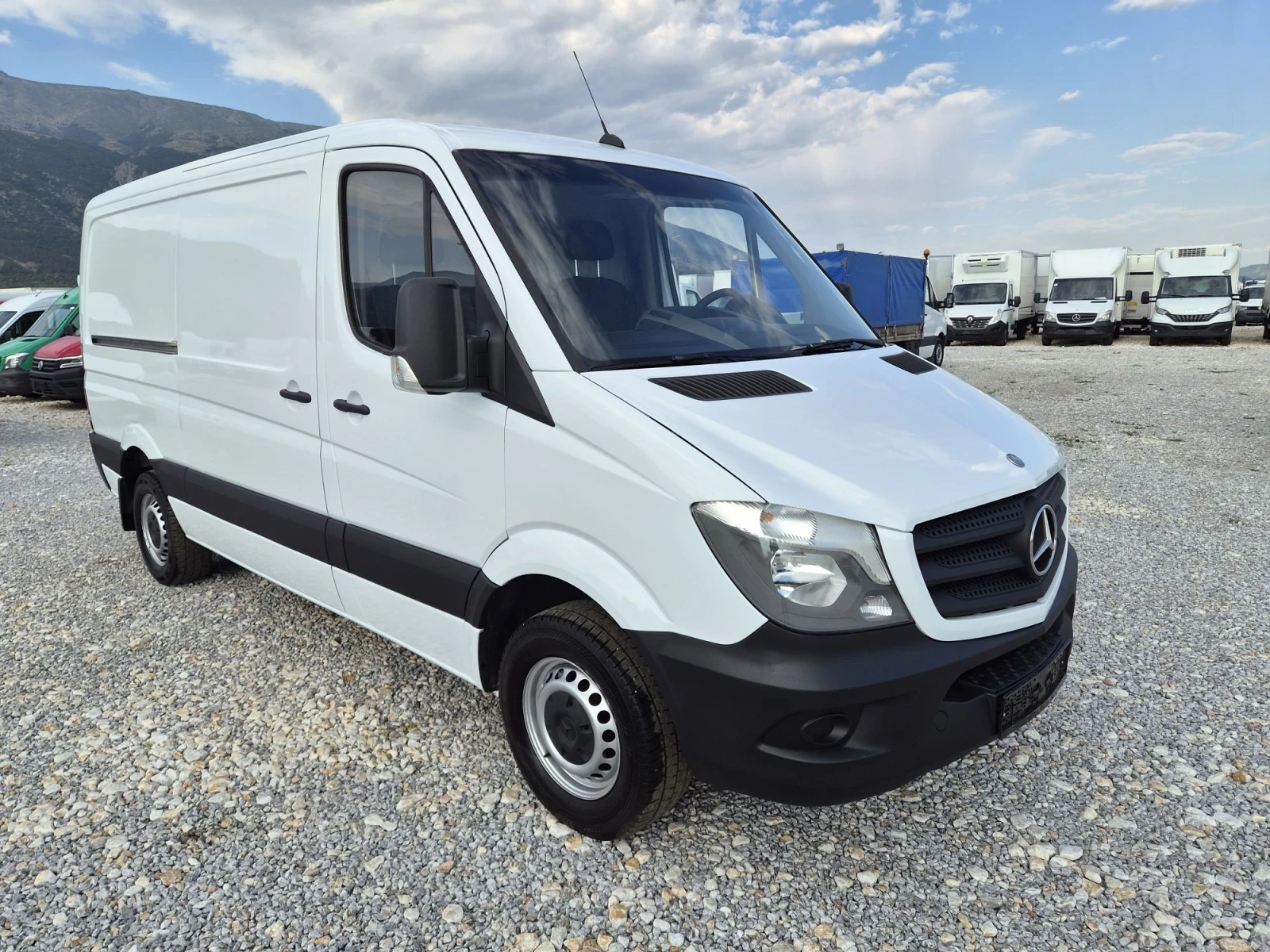Mercedes-Benz Sprinter 316 CDI * Климатик * L2H1, снимка 7 - Бусове и автобуси - 55618953