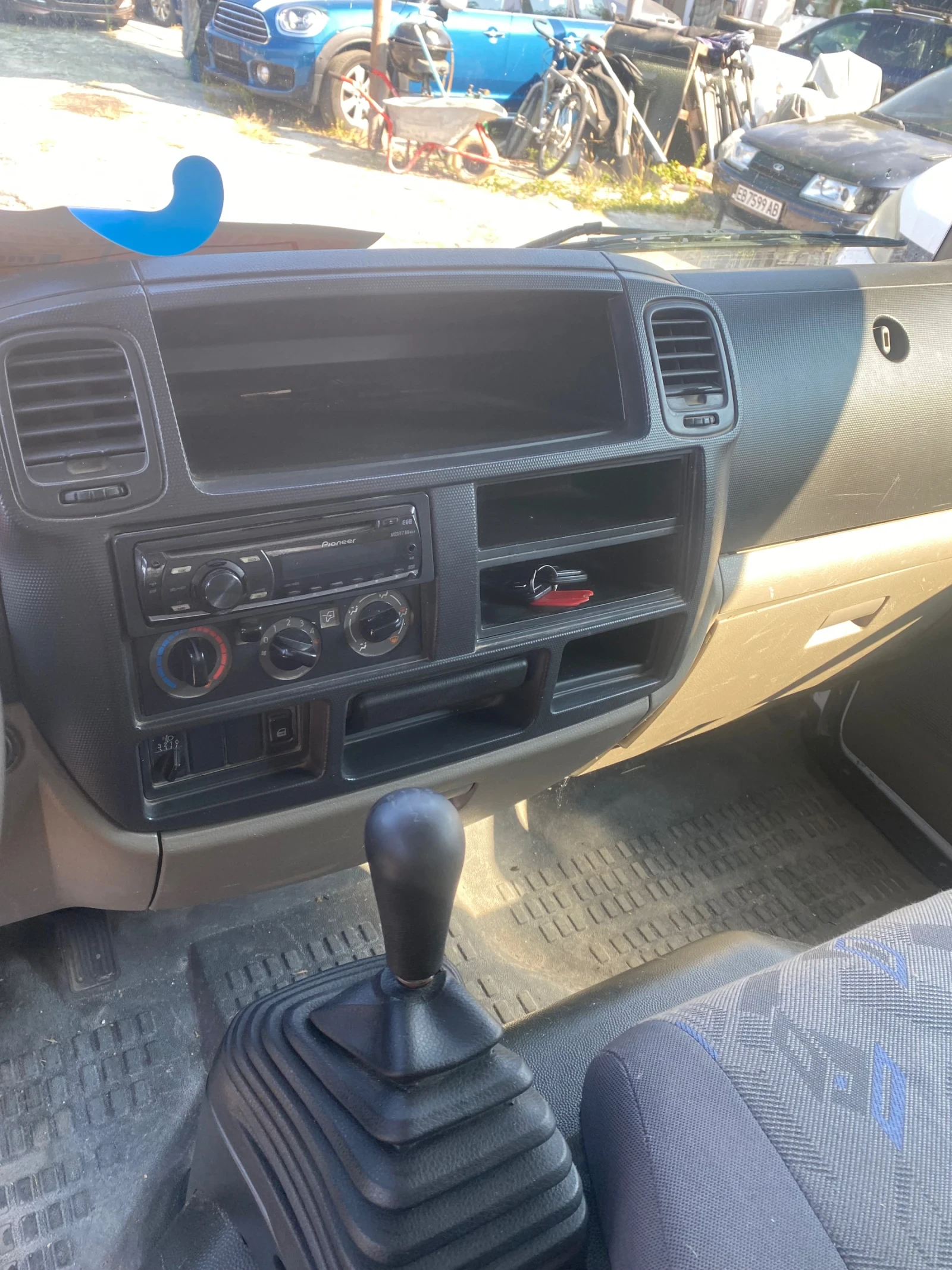 Nissan Capstar Самосвал Швейцария, снимка 9 - Бусове и автобуси - 55770538