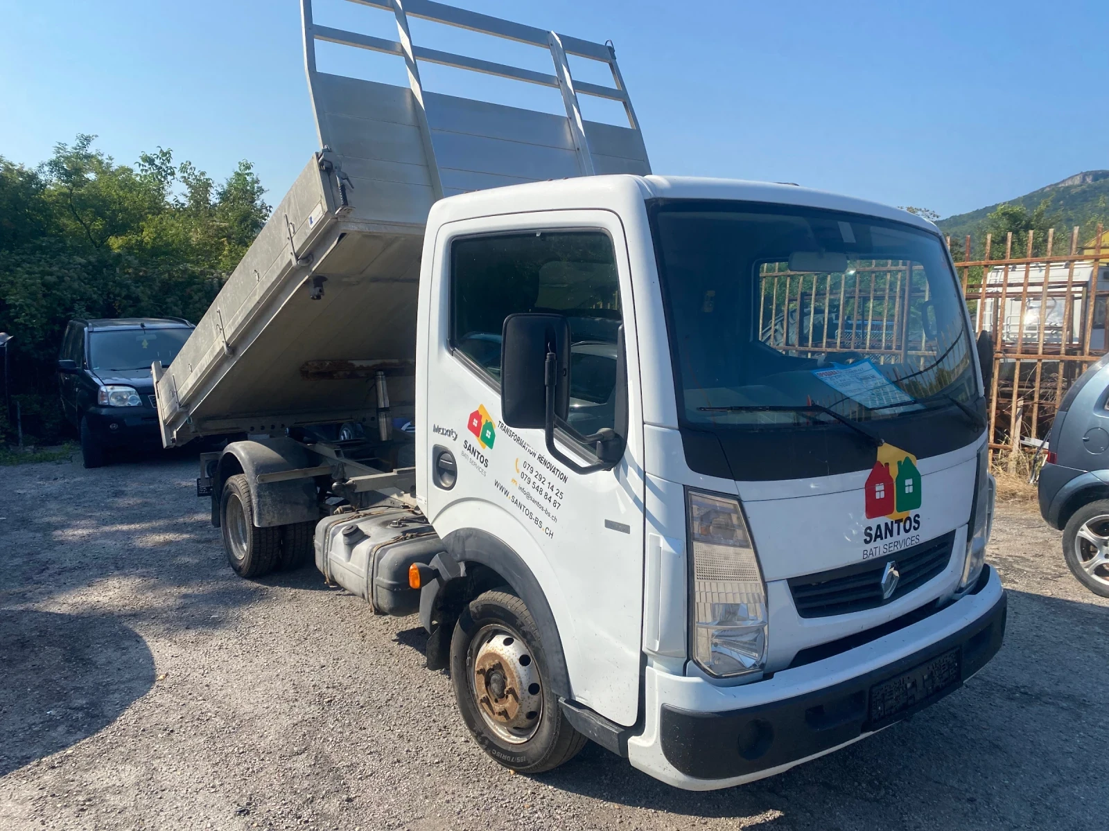 Nissan Capstar Самосвал Швейцария, снимка 2 - Бусове и автобуси - 55770538