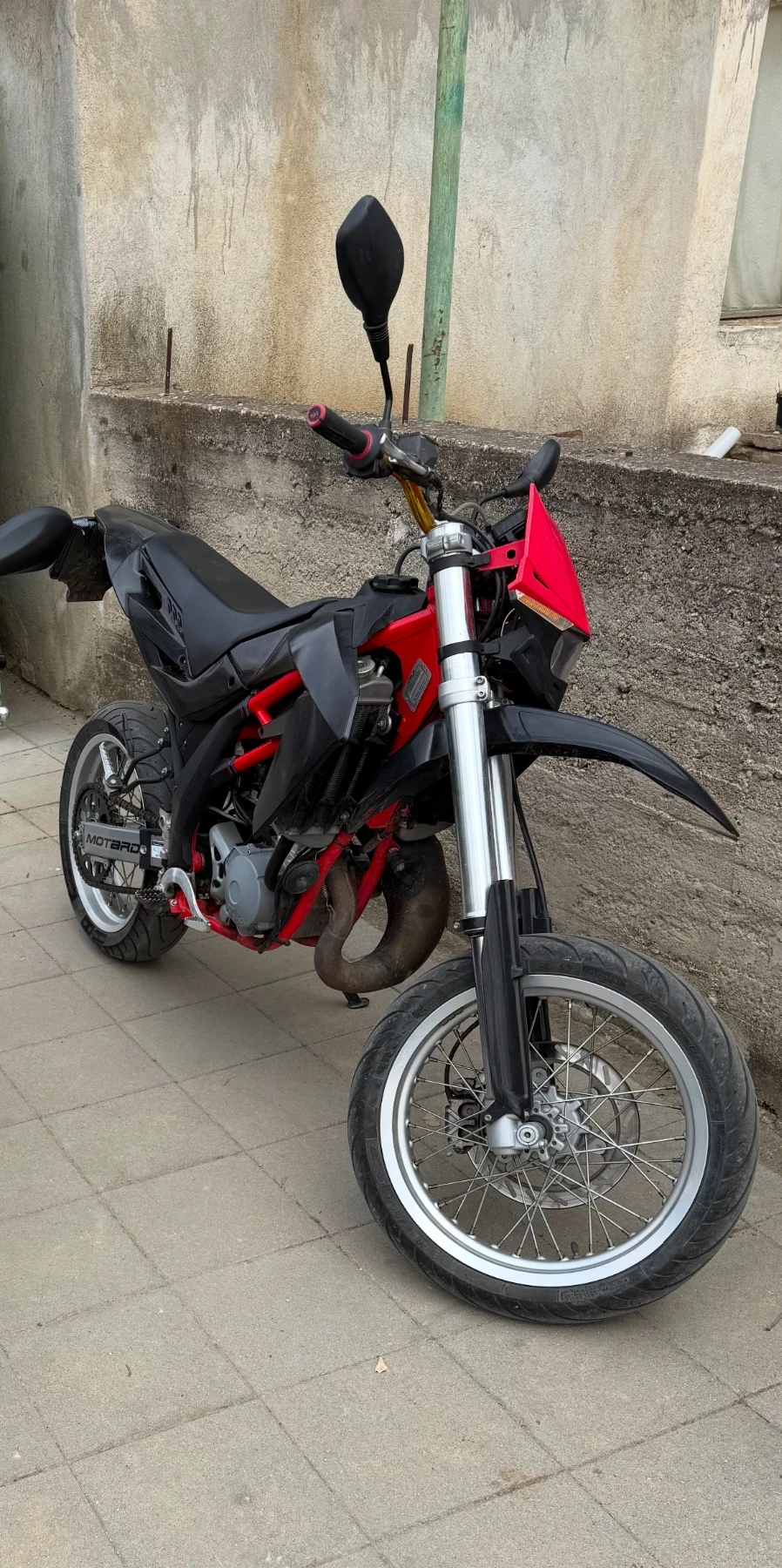 Aprilia Sx