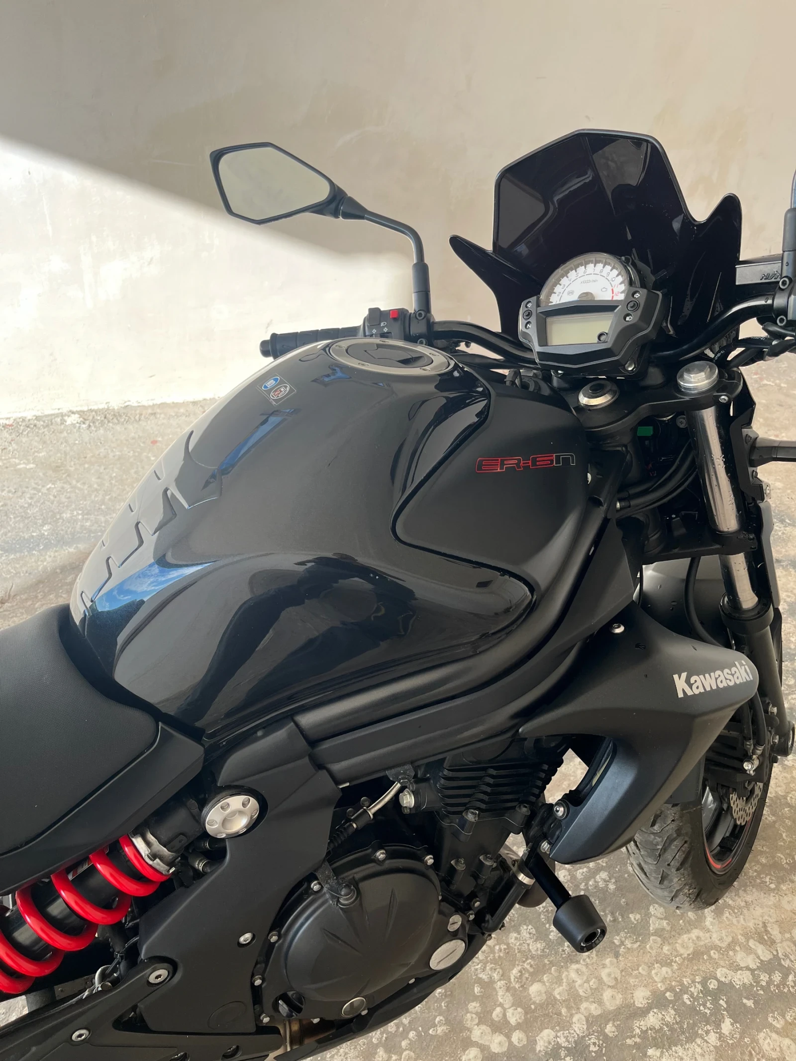 Kawasaki ER, снимка 3 - Мотоциклети и мототехника - 56331510