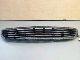 Решетка предна броня Опел Зафира Б 1.7д