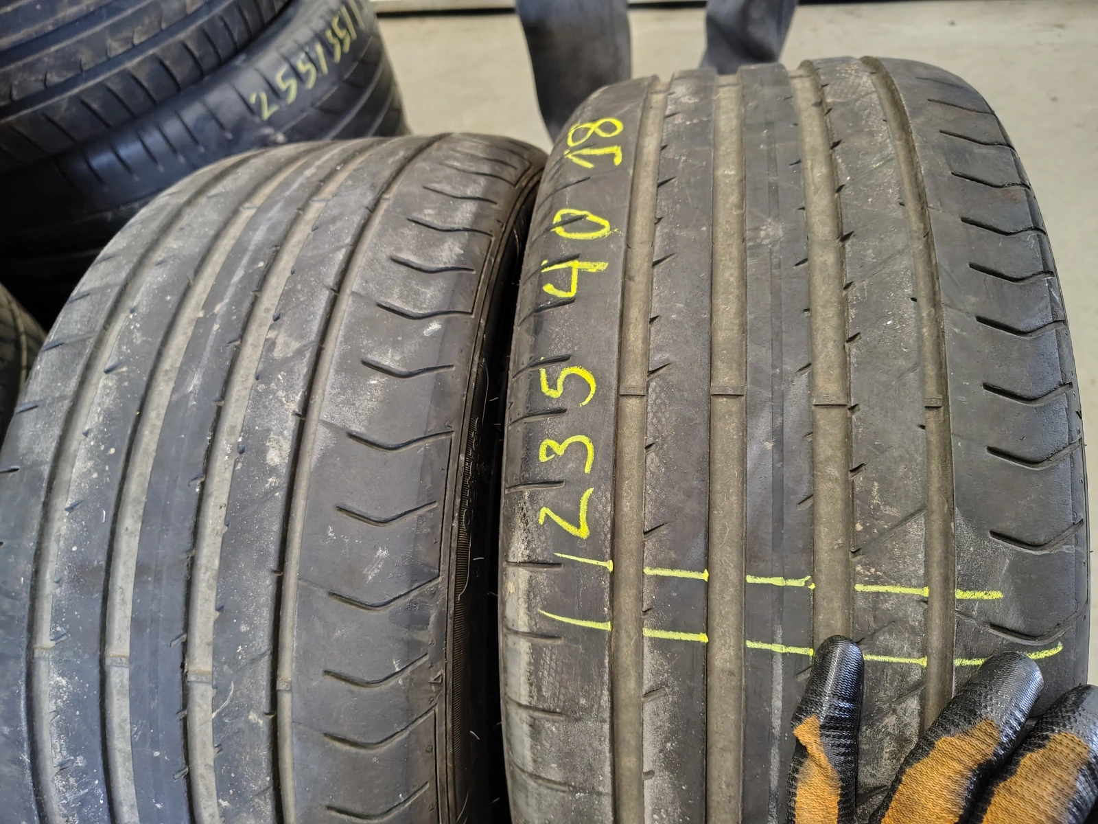  235/40R18 | Mobile.bg   1