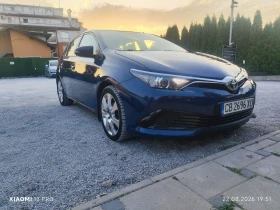 Toyota Auris, снимка 1