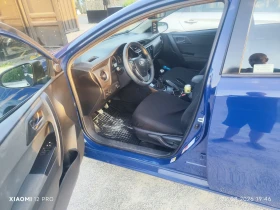 Toyota Auris, снимка 12